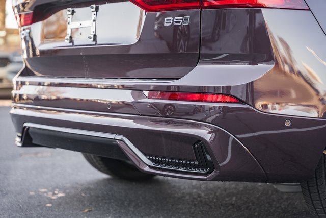 New 2026 Volvo XC60 B5 Ultra w/ Protection Package Premier image 8