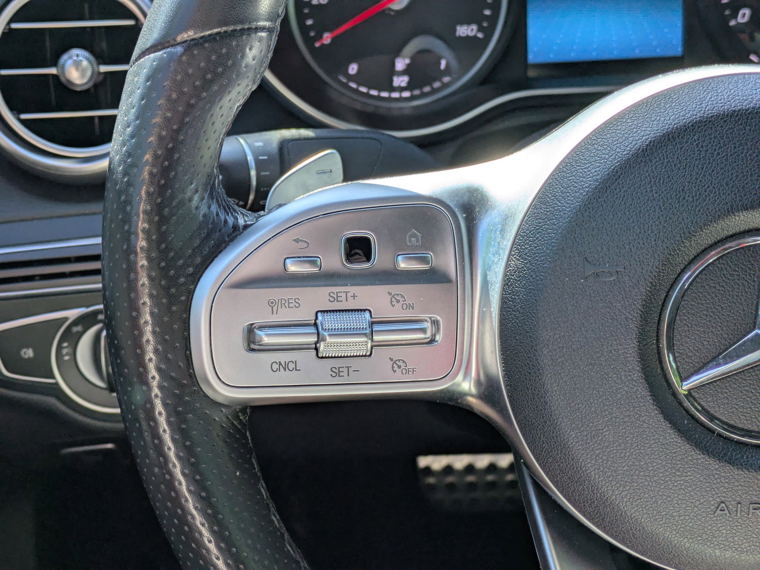 Certified 2019 Mercedes-Benz C 300 Sedan image 18