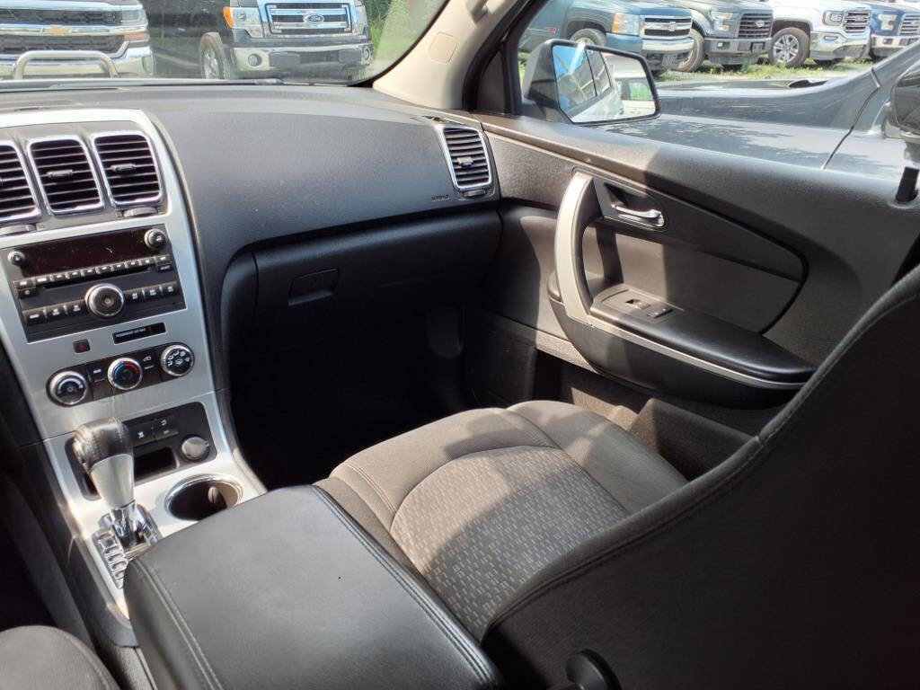 Used 2011 GMC Acadia SLE image 11