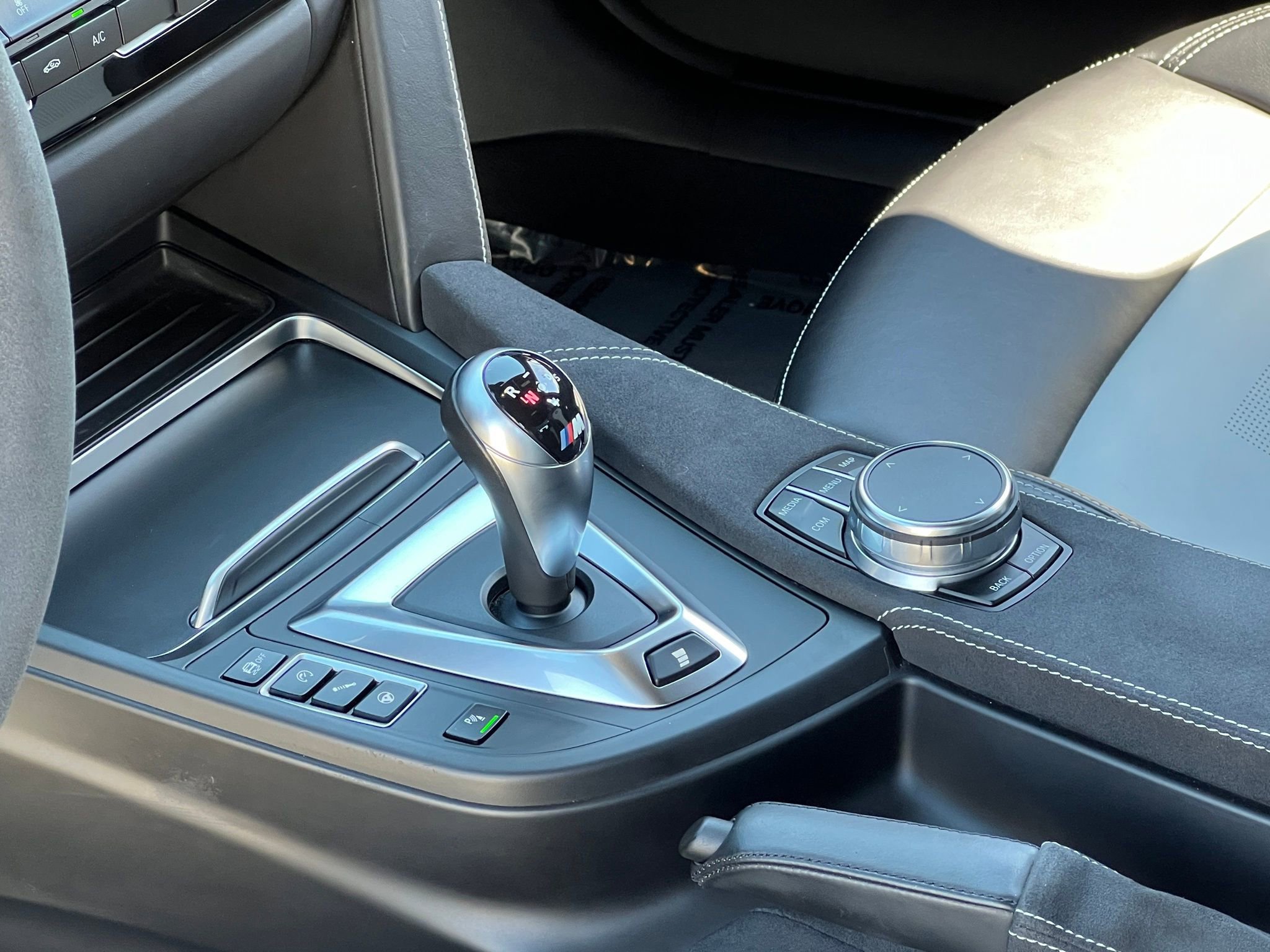 Used 2018 BMW M3 CS w/ Executive Package image 32