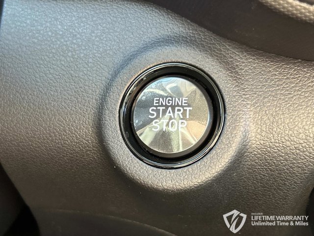 New 2026 Hyundai Venue SEL FWD image 30