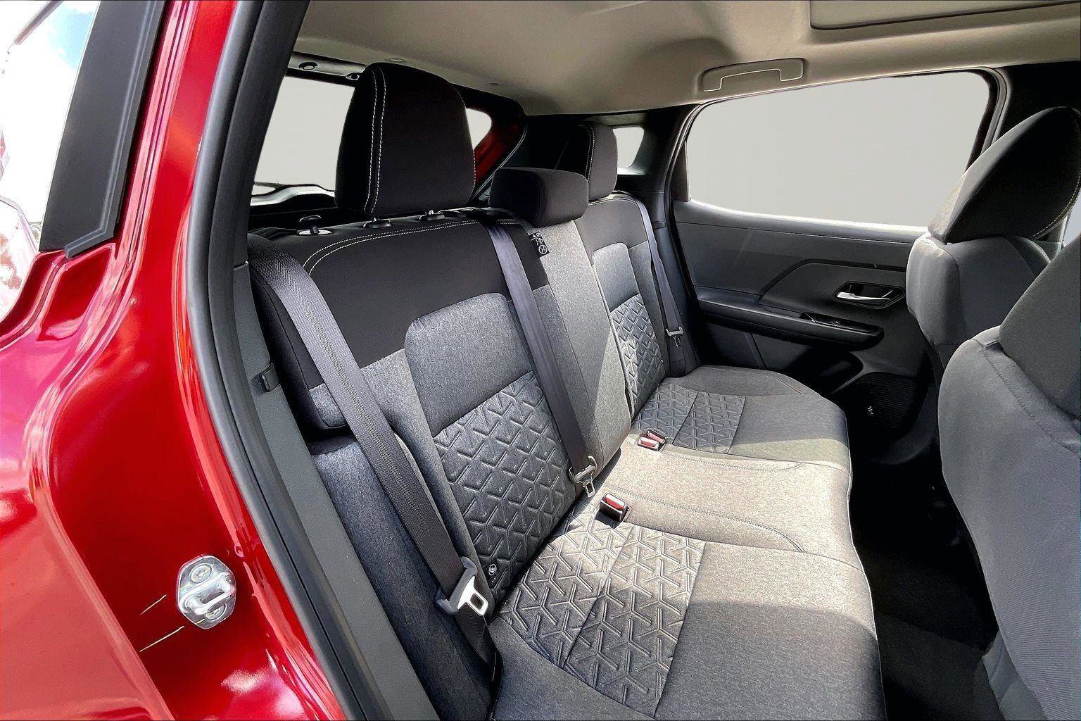 New 2026 Nissan Kicks SV FWD image 10