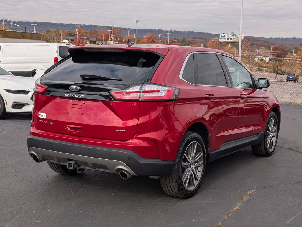 Used 2022 Ford Edge Titanium w/ Class II Trailer Tow Package image 6