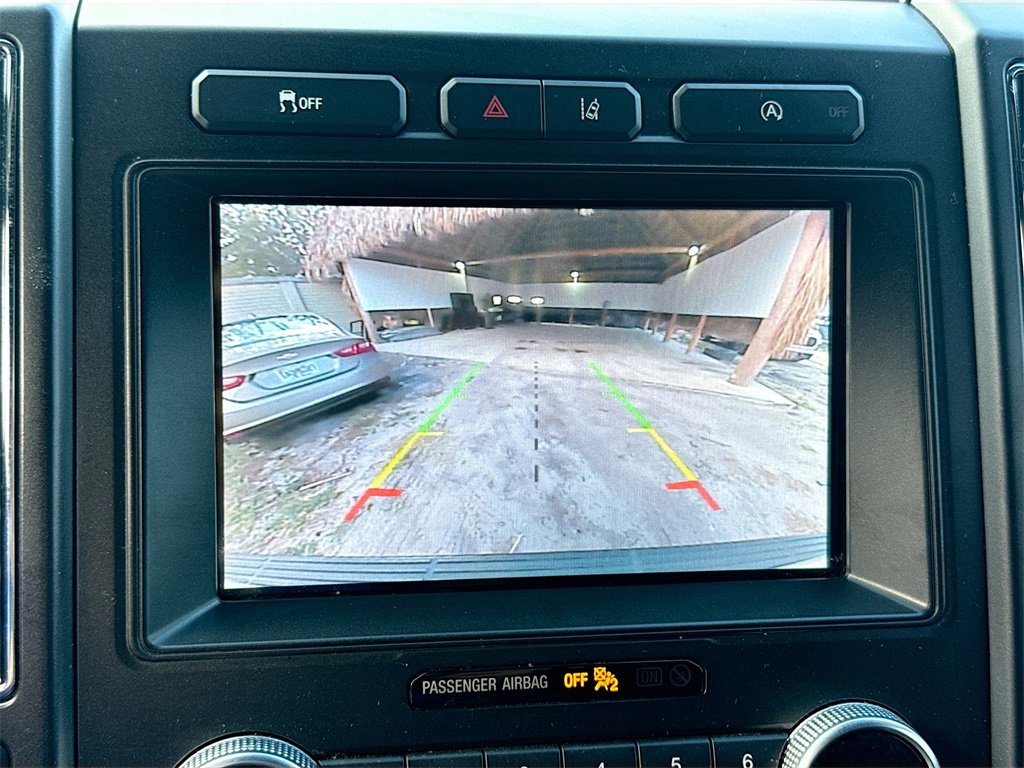 Used 2021 Ford Expedition Limited image 15