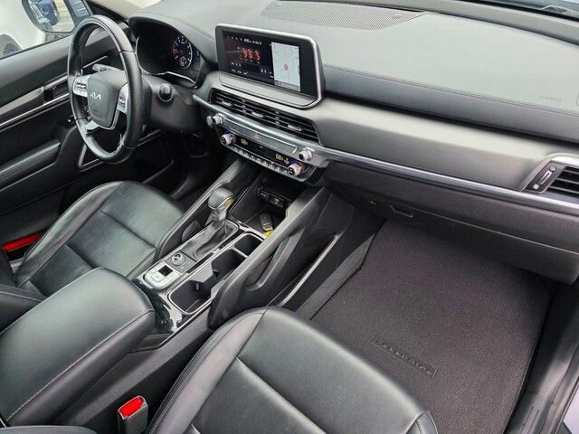 Used 2022 Kia Telluride LX image 36
