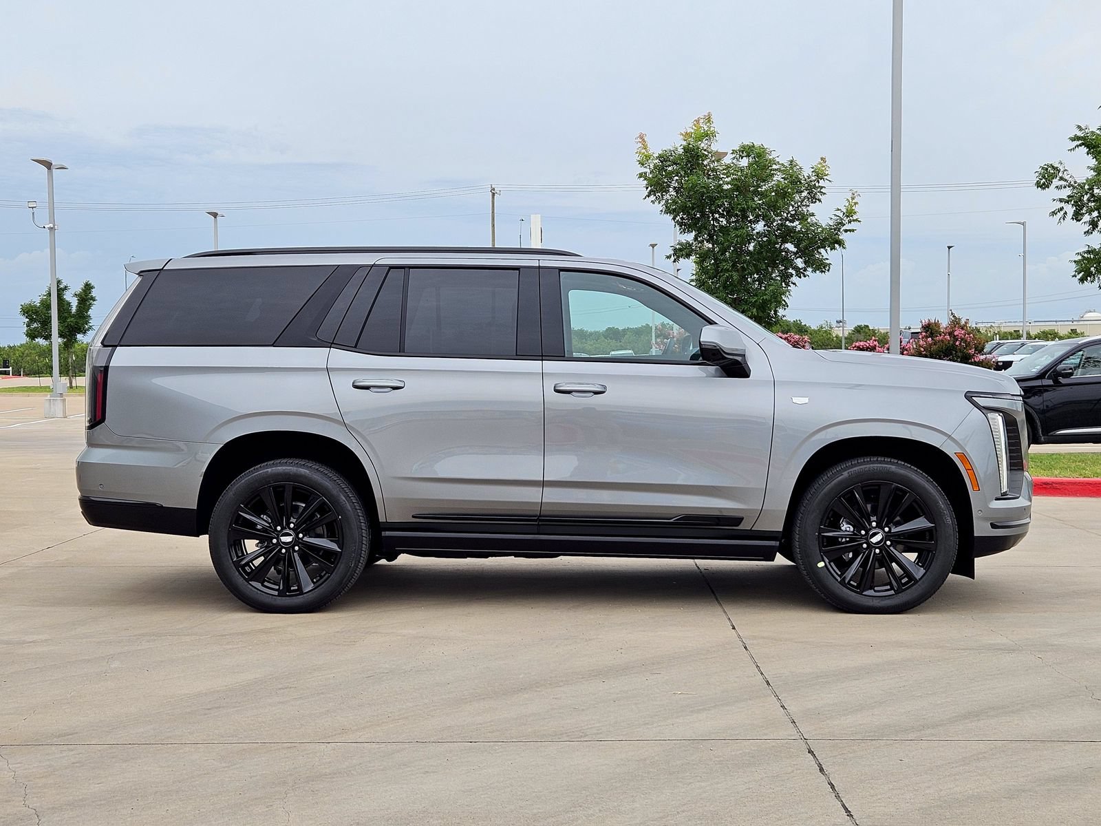 New 2026 Cadillac Escalade Sport w/ Touring Package AWD/4WD image 7
