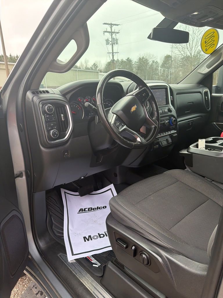 Used 2020 Chevrolet Silverado 1500 LT w/ All-Star Edition image 12