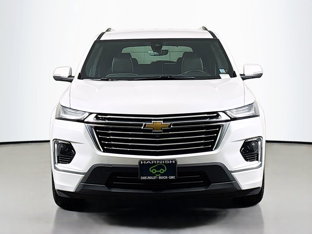 Used 2023 Chevrolet Traverse Premier image 2