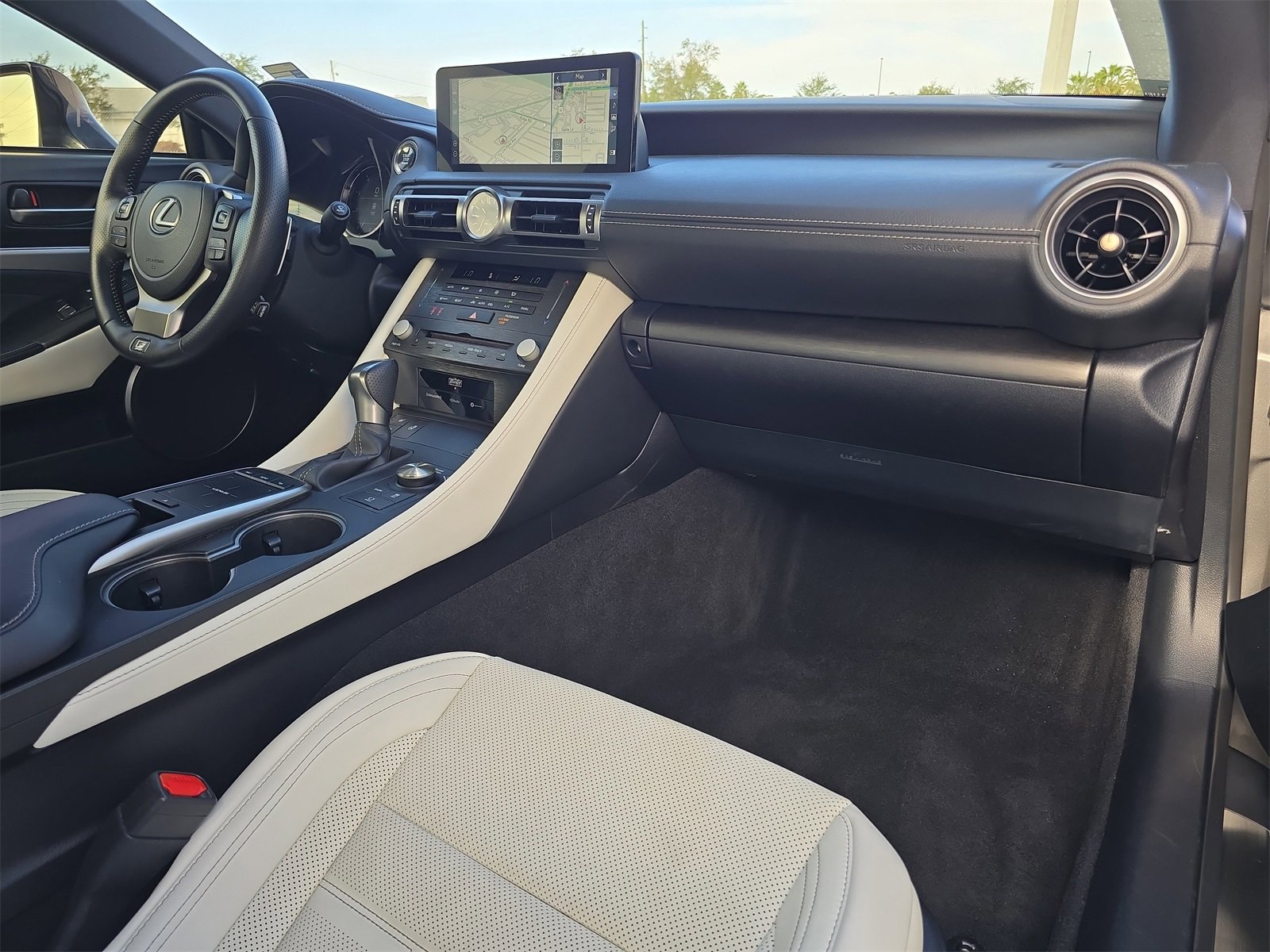 Used 2023 Lexus RC 350 F Sport image 9