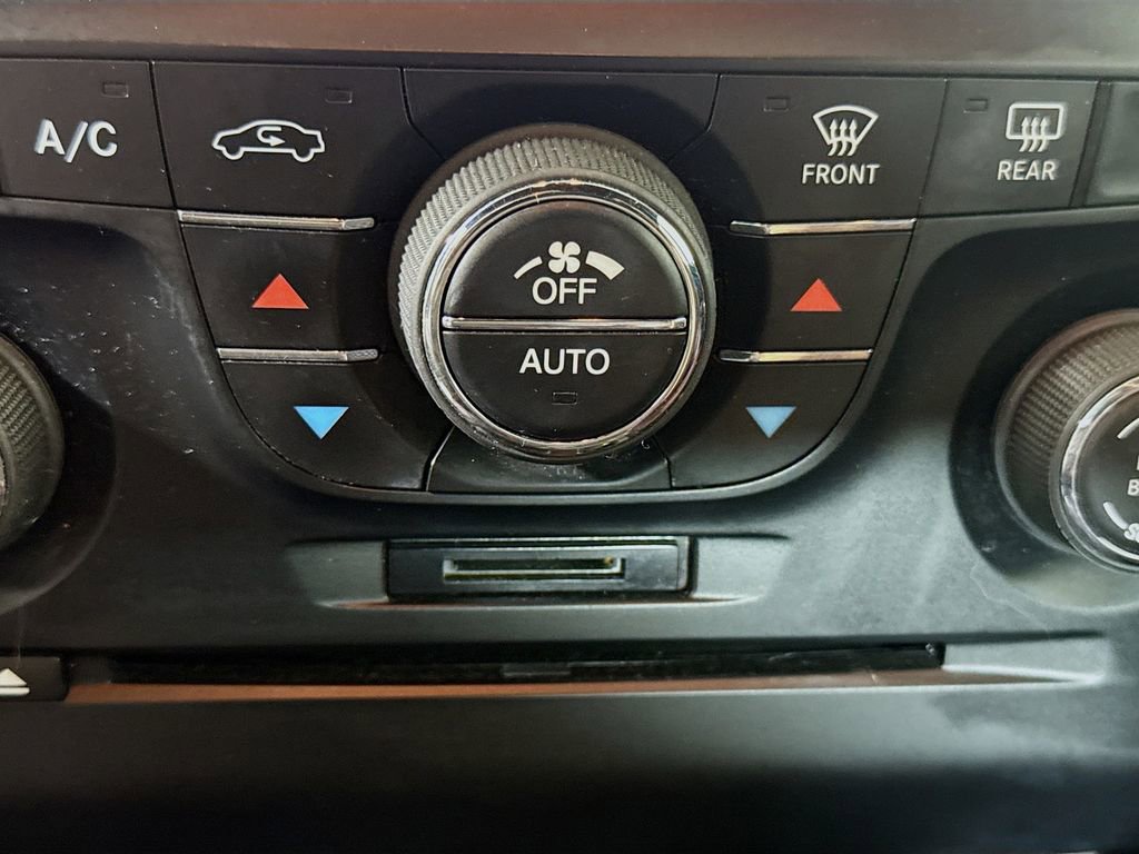 Used 2014 Dodge Charger R/T image 14