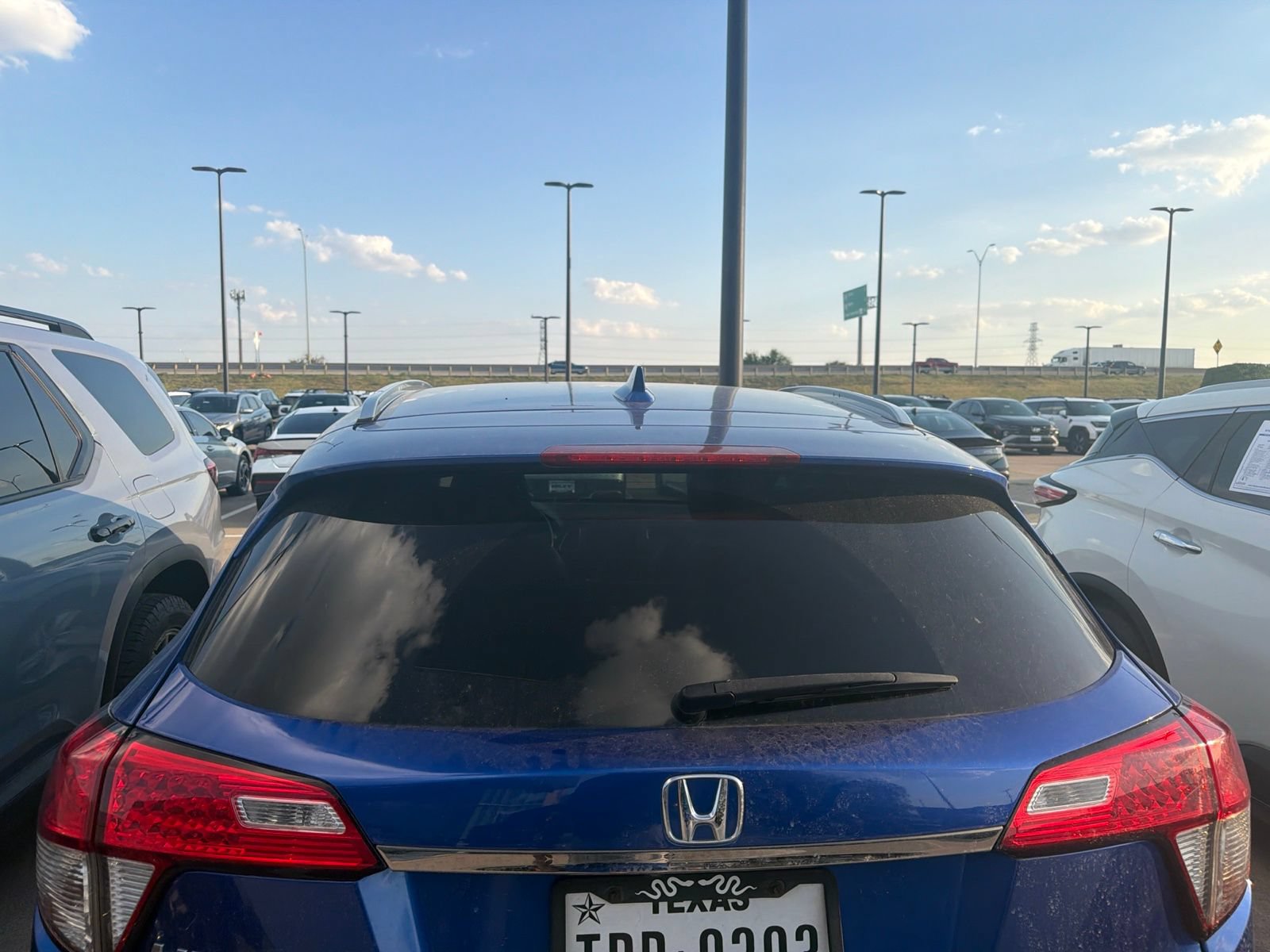 Used 2019 Honda HR-V EX-L image 5