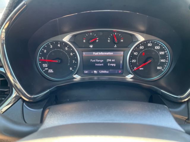 Used 2022 Chevrolet Equinox RS w/ Infotainment Package image 24