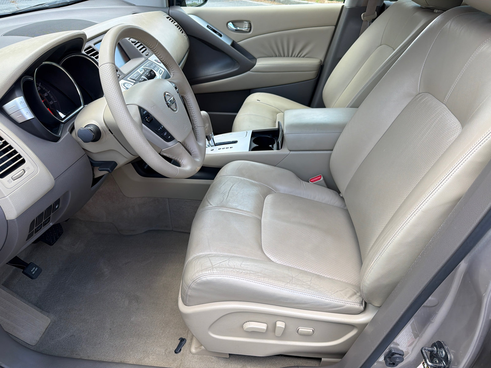 Used 2010 Nissan Murano SL w/ Leather Pkg FWD image 3