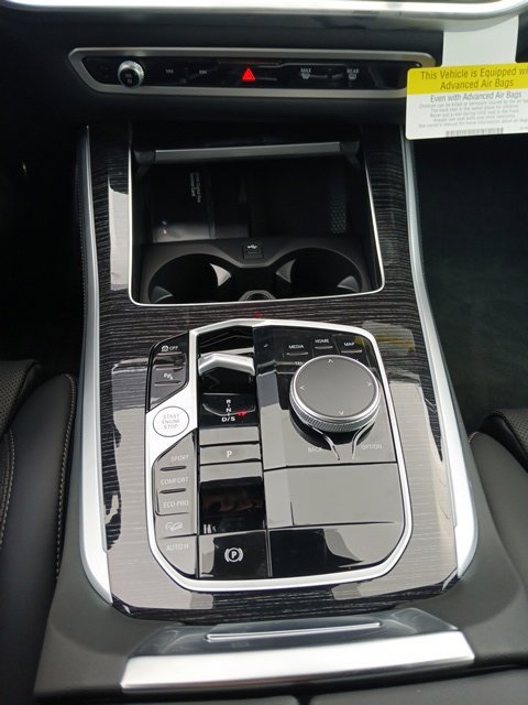 New 2026 BMW X5 xDrive40i w/ M Sport Package AWD/4WD image 20