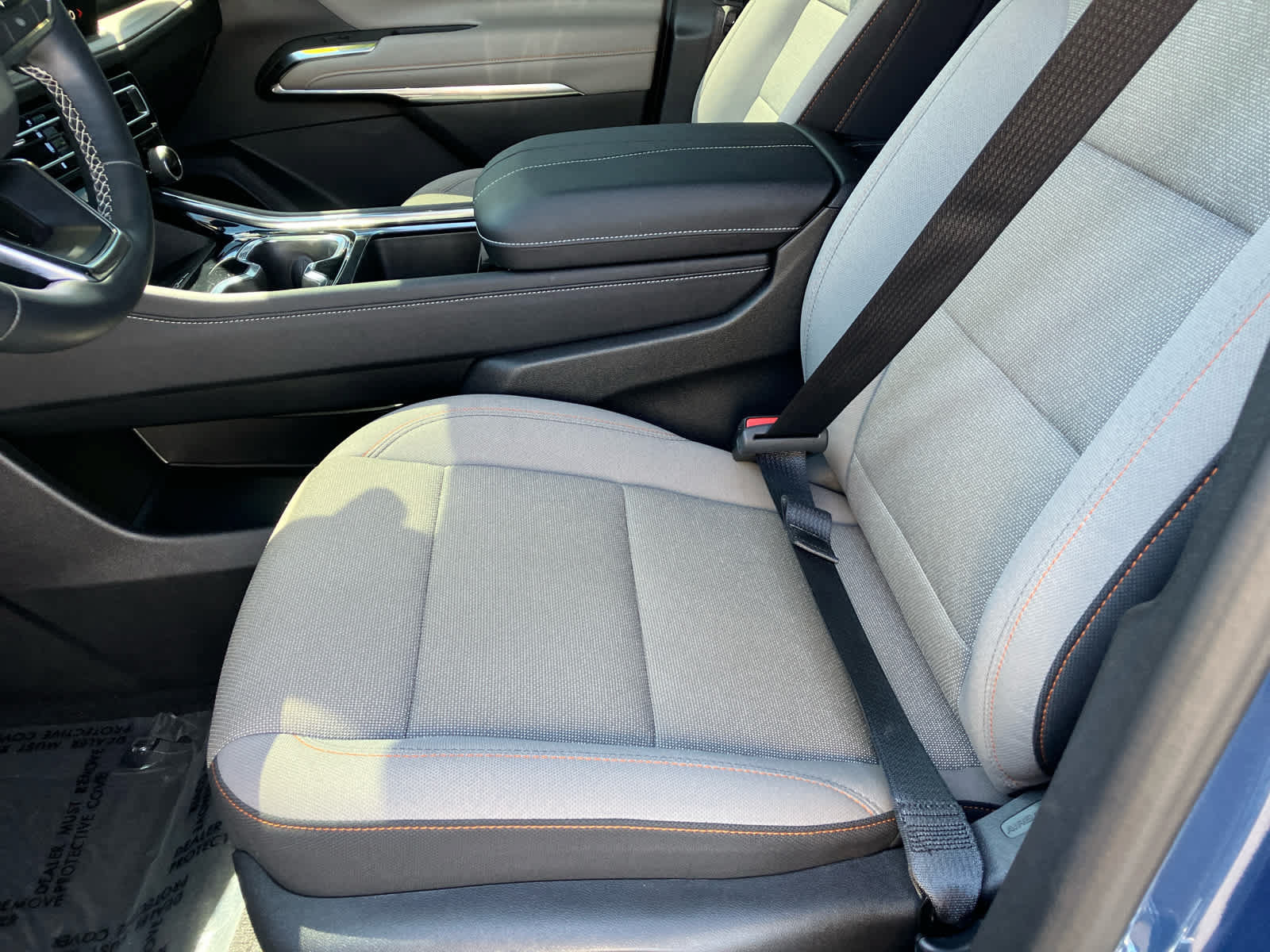 Used 2025 Chevrolet Traverse LT w/ Driver Confidence Package FWD image 10