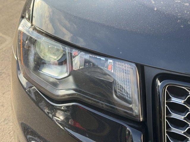 Used 2020 Jeep Grand Cherokee Altitude image 4