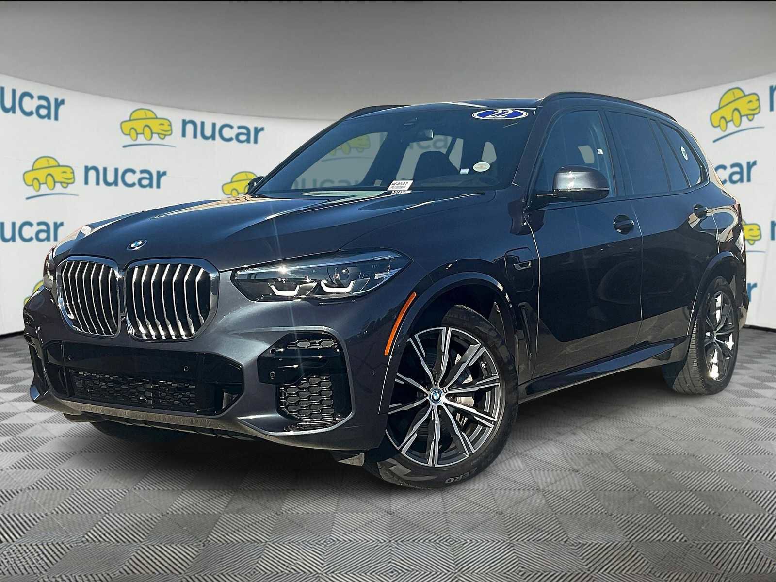 Used 2022 BMW X5 xDrive45e w/ M Sport Package image 3