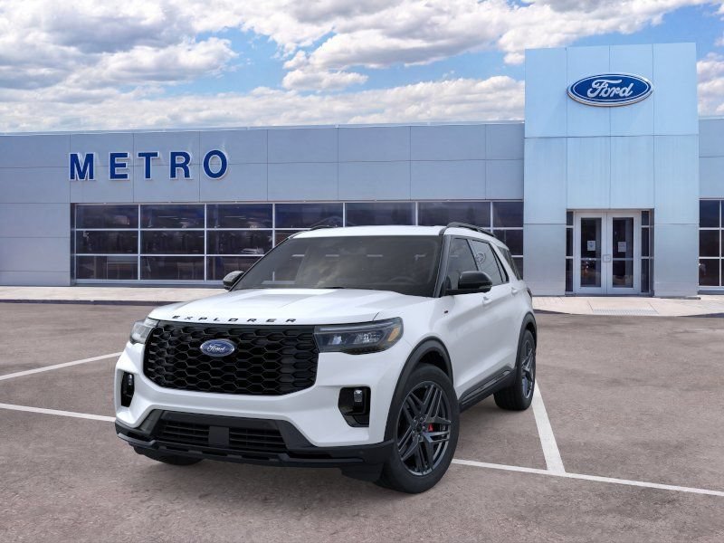 New 2026 Ford Explorer ST-Line w/ ST-Line Street Pack AWD/4WD image 3
