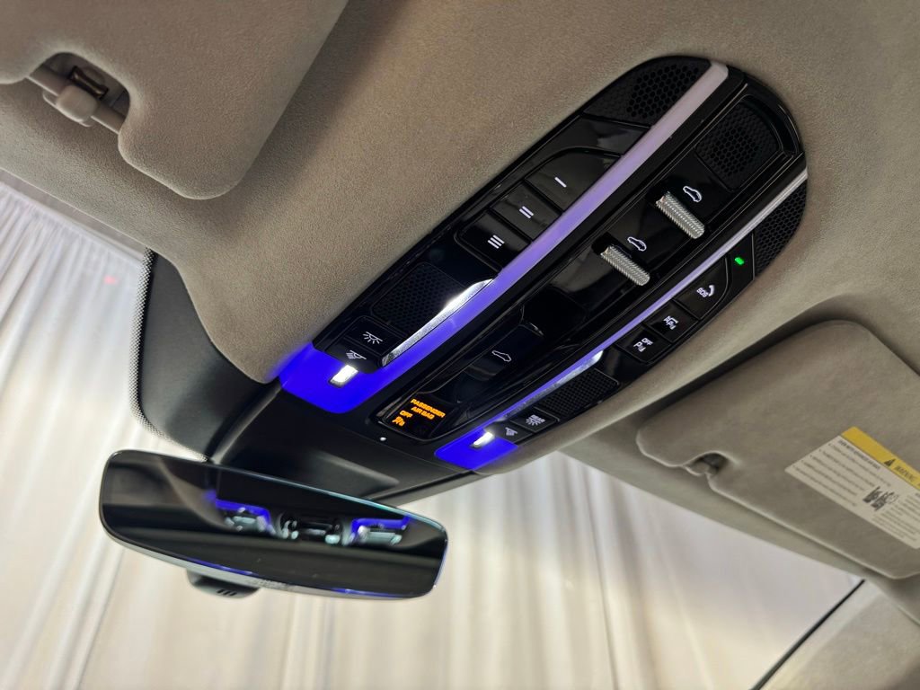 Certified 2023 Porsche Panamera 4 Platinum Edition AWD/4WD image 27