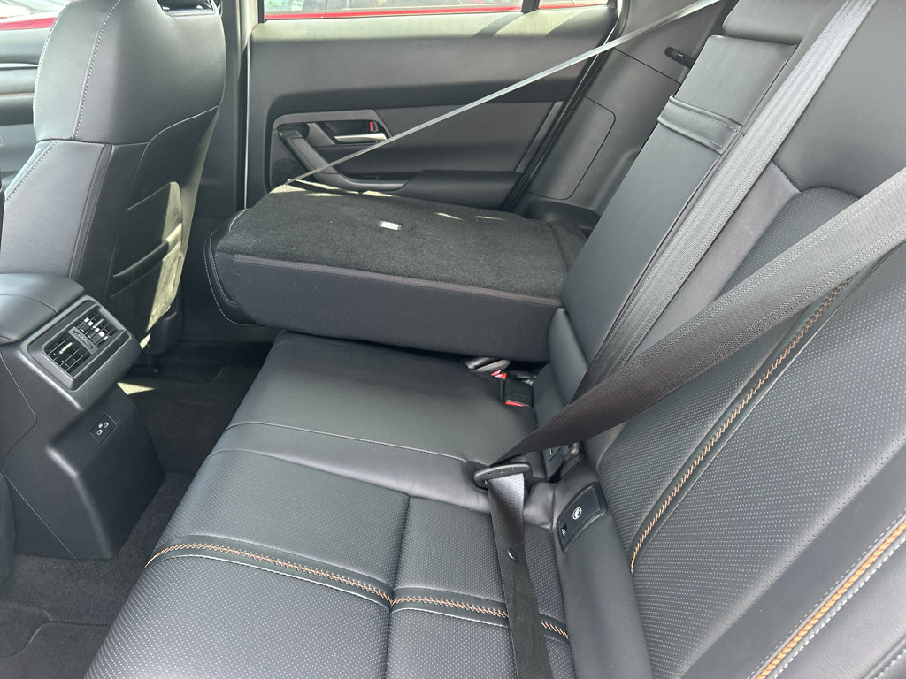 Used 2025 MAZDA CX-50 AWD 2.5 Hybrid w/ Premium Pkg image 11