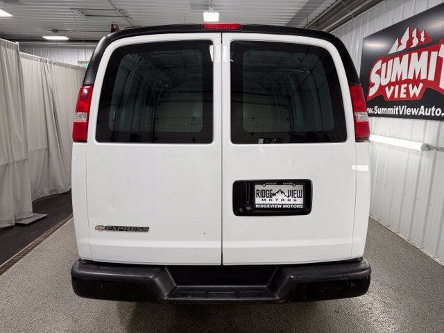 Used 2019 Chevrolet Express 2500 RWD image 5