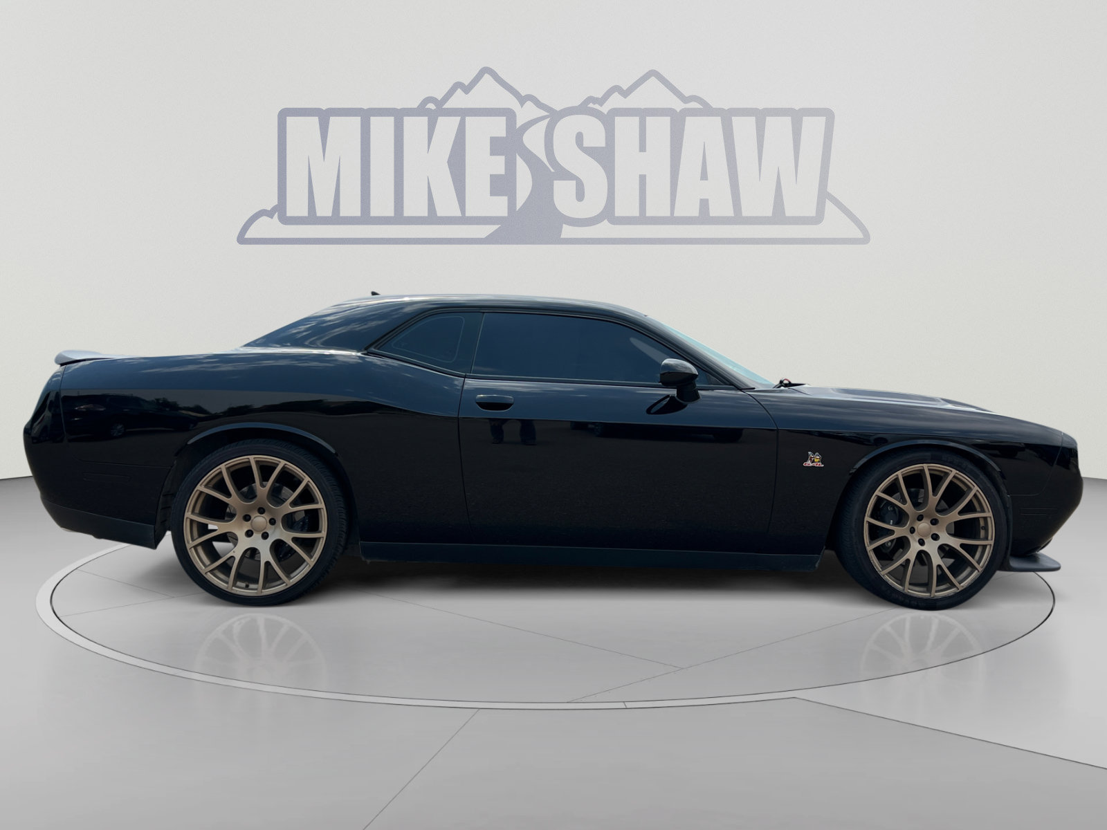 Used 2016 Dodge Challenger R/T Scat Pack w/ Leather Interior Group RWD image 6