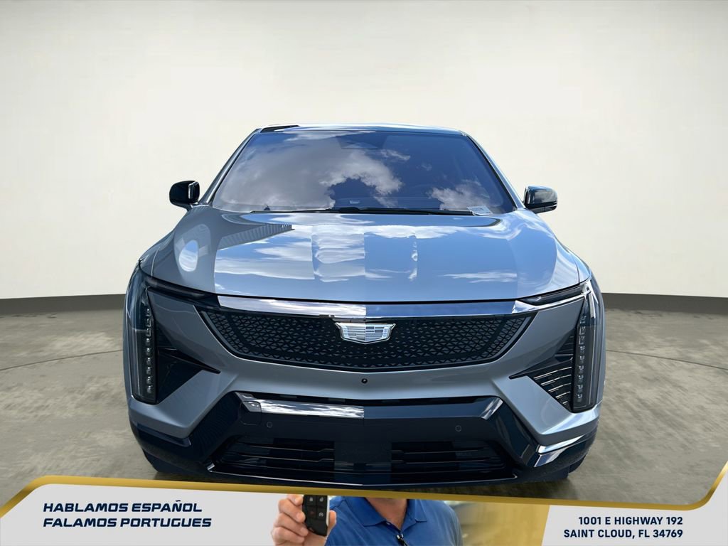 Used 2025 Cadillac Optiq Sport 2 w/ LPO, Floor Liner Package image 25