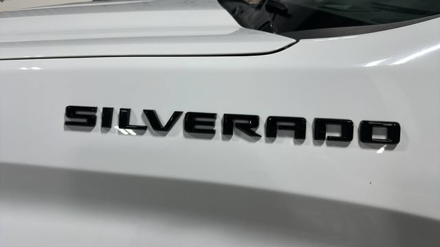 Used 2022 Chevrolet Silverado 1500 Custom w/ LPO, Dark Essentials Package AWD/4WD image 32