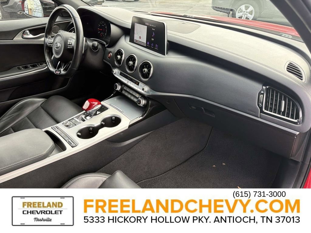 Used 2020 Kia Stinger GT2 image 24