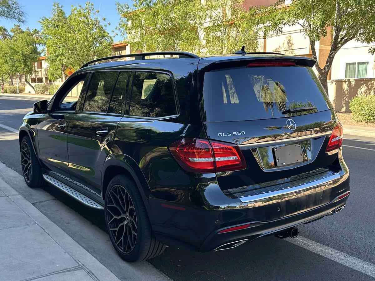 Used 2018 Mercedes-Benz GLS 550 4MATIC w/ Driver Assistance Package image 6