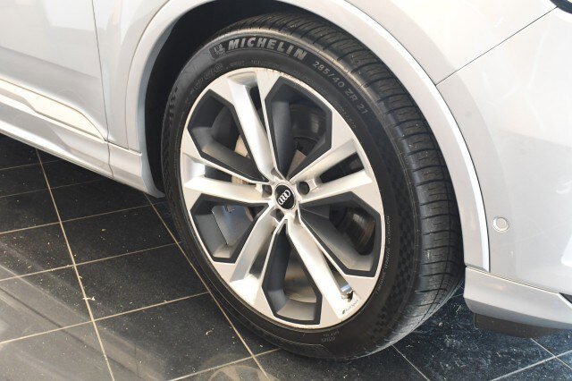 Used 2020 Audi Q7 3.0T Prestige AWD/4WD image 49