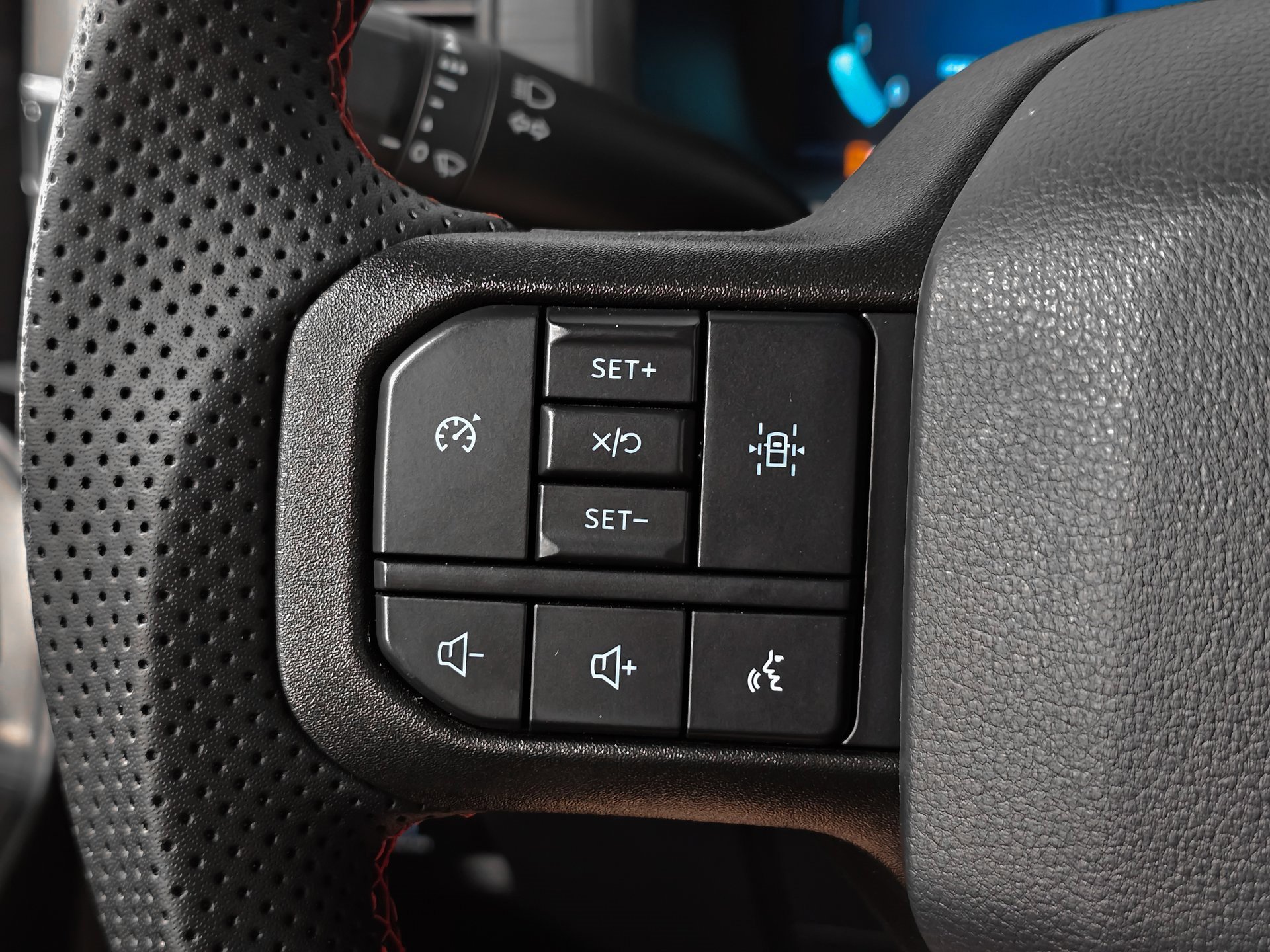 Used 2024 Ford F150 XL w/ Equipment Group 103A High image 37