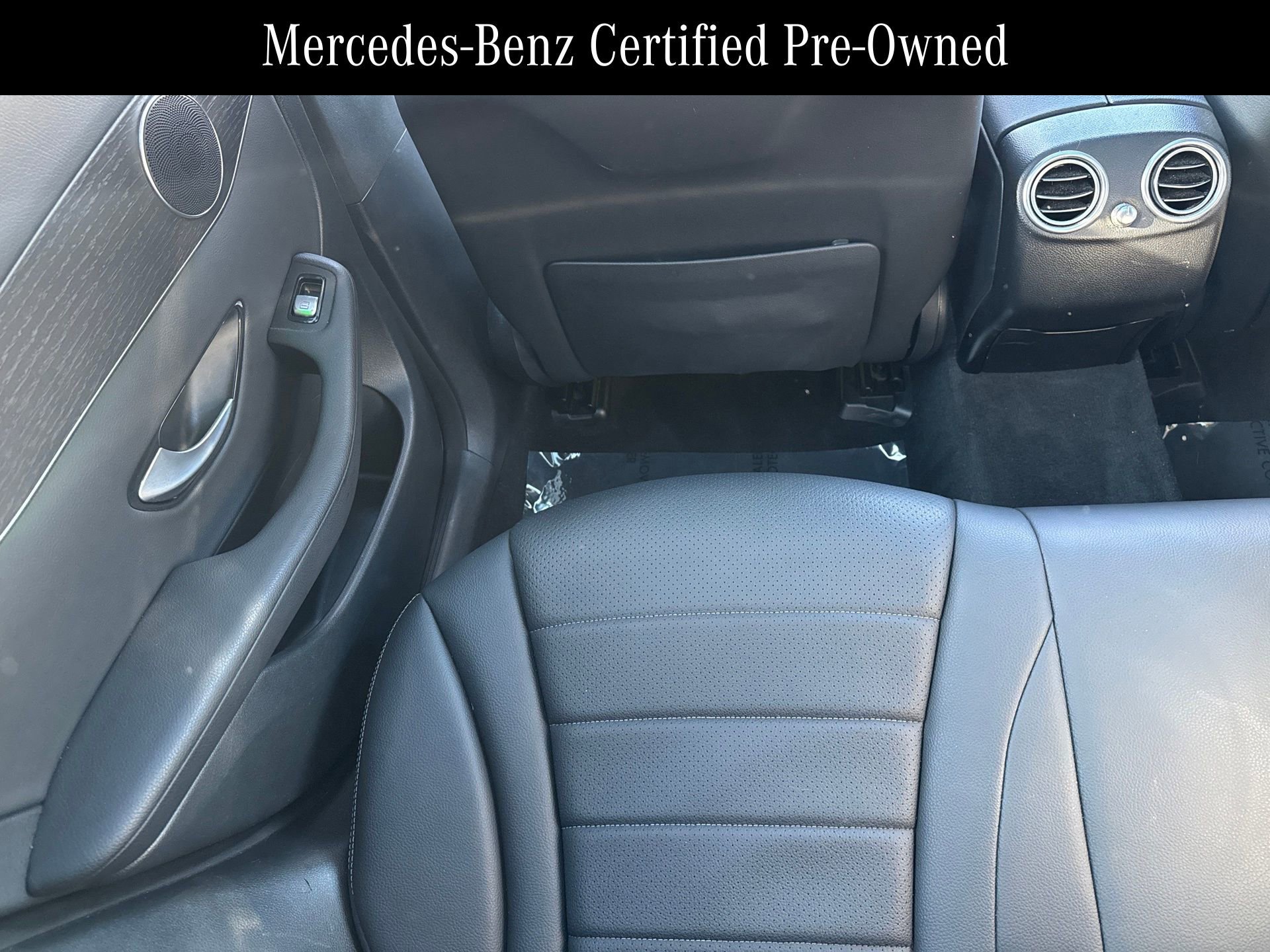 Used 2022 Mercedes-Benz GLC 300 4MATIC image 21