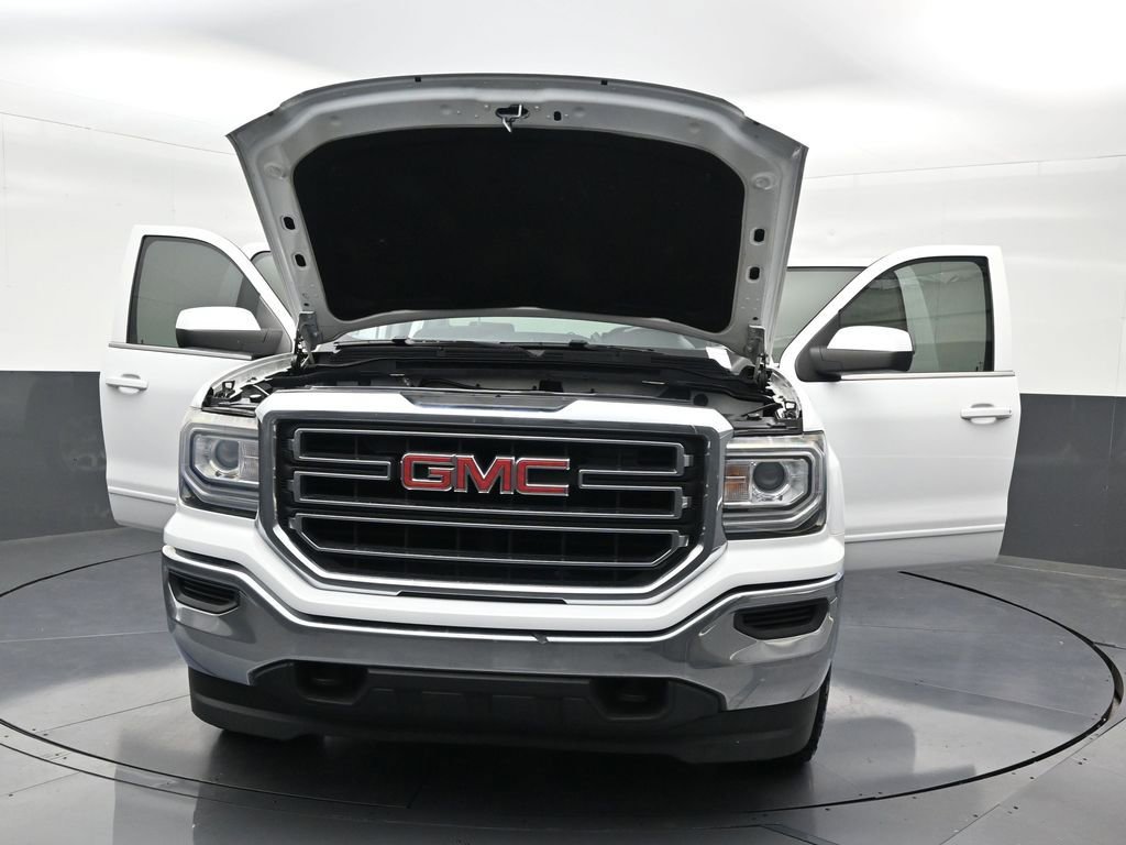 Used 2018 GMC Sierra 1500 SLE w/ Suspension Package, Off-Road image 40