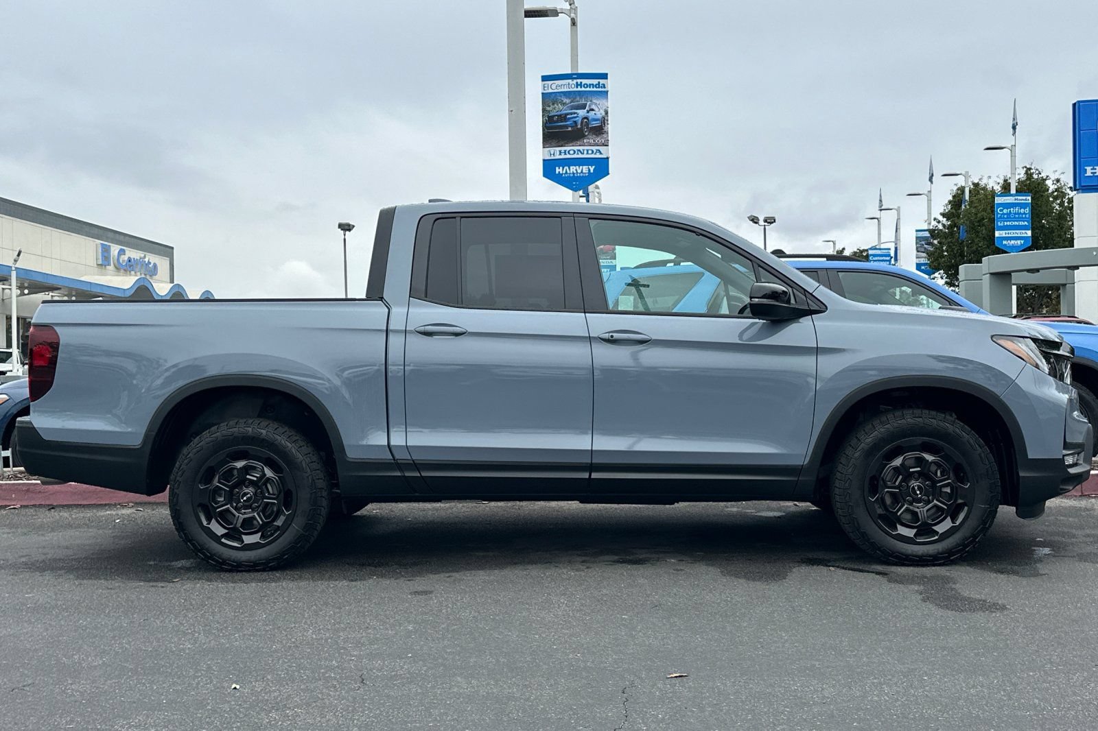Used 2026 Honda Ridgeline TrailSport image 2