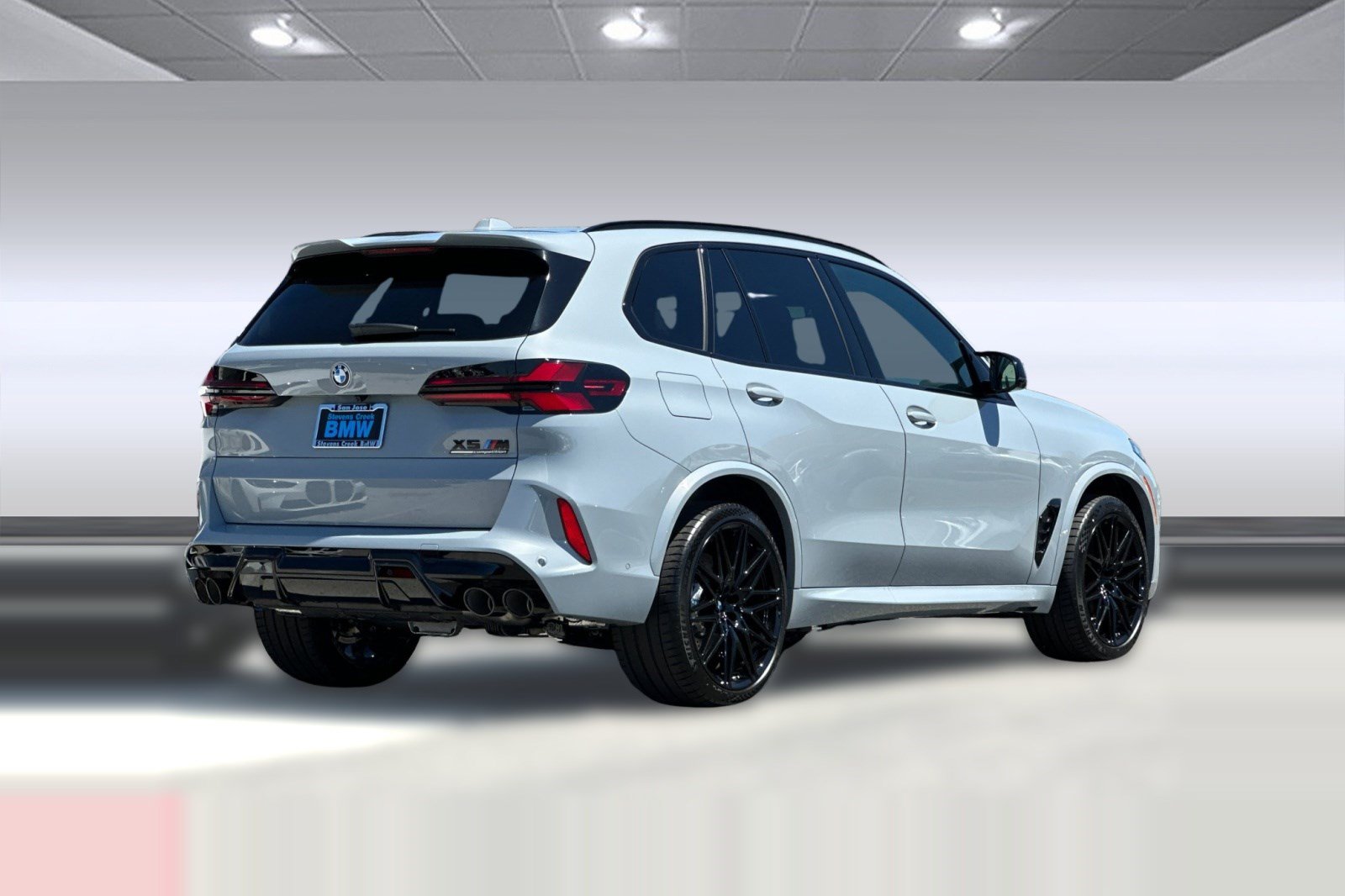 New 2026 BMW X5 M Competition w/ Executive Package AWD/4WD image 9