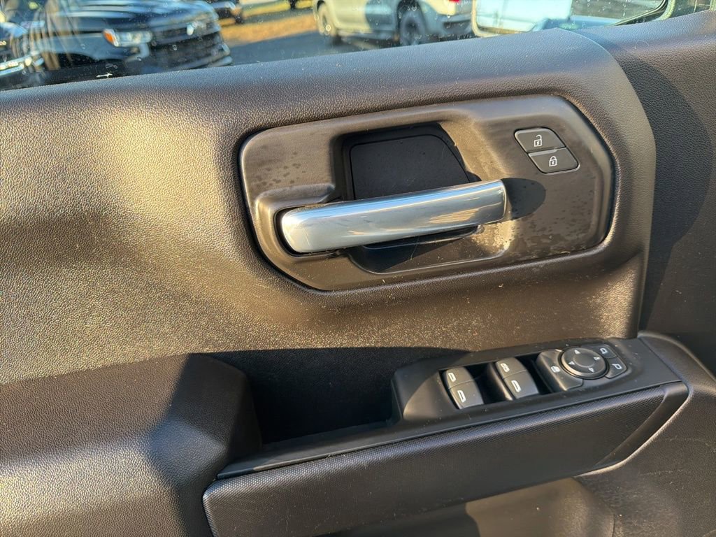 Certified 2022 Chevrolet Silverado 1500 Custom w/ Rally Edition image 21