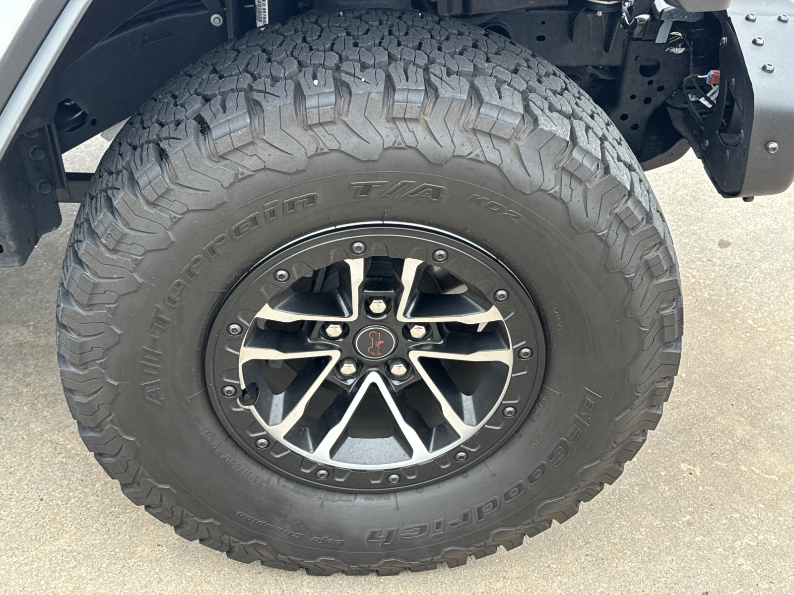 Used 2026 Jeep Wrangler Unlimited Rubicon AWD/4WD image 15