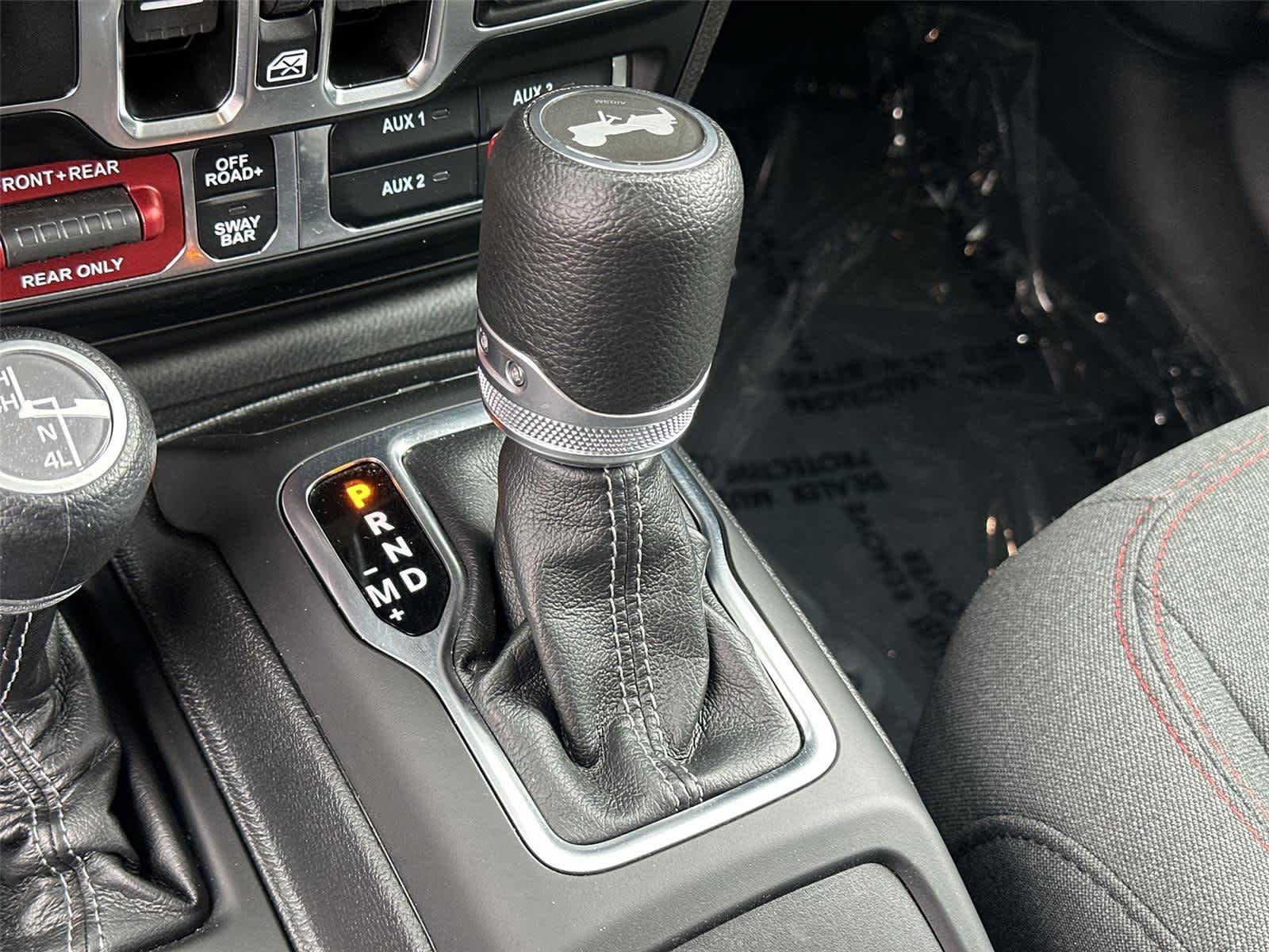 Used 2026 Jeep Wrangler Unlimited Rubicon AWD/4WD image 18