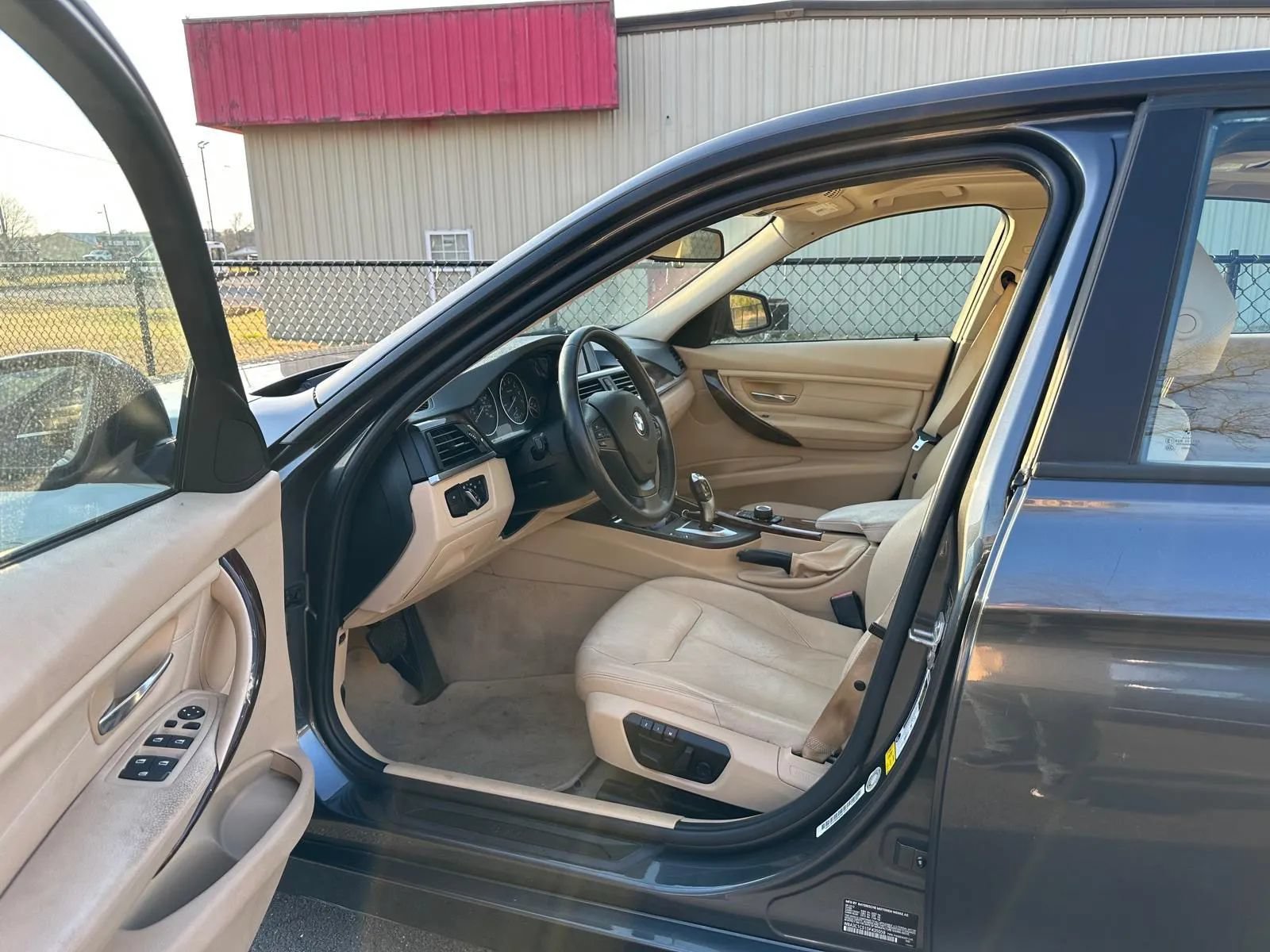 Used 2013 BMW 328i Sedan RWD image 6