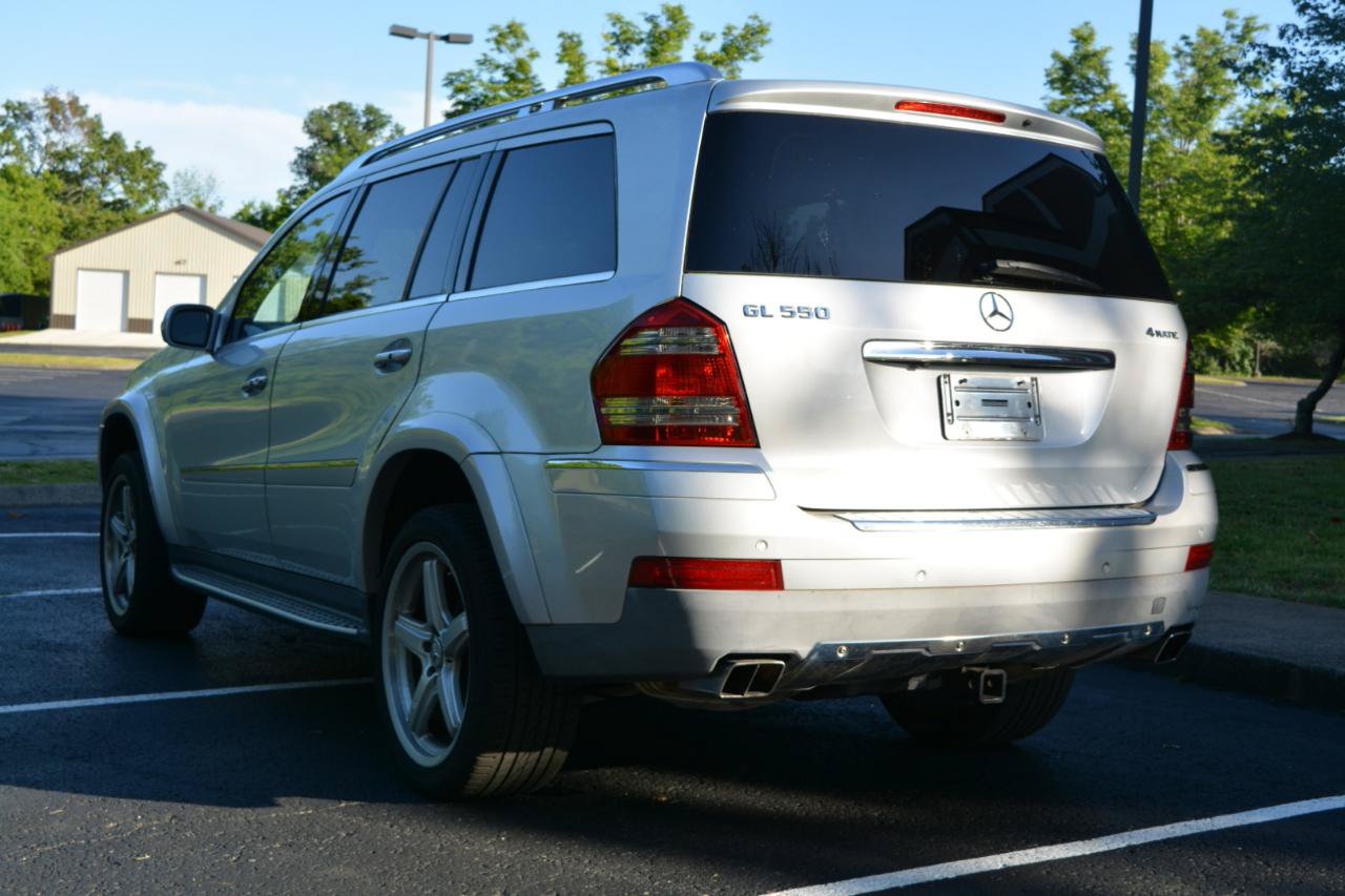 Used 2008 Mercedes-Benz GL 550 4MATIC image 7
