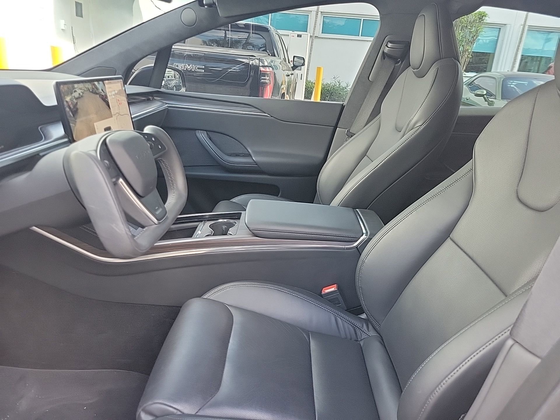 Used 2023 Tesla Model X image 26