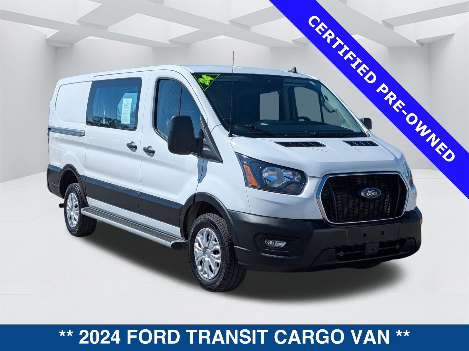 Certified 2024 Ford Transit 250 Low Roof w/ Exterior Upgrade Package RWD image 3