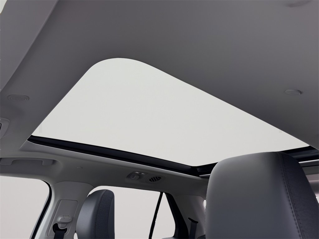 New 2026 Ford Explorer Active w/ Active Comfort Package image 18