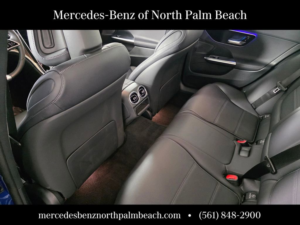 Certified 2025 Mercedes-Benz C 300 Sedan image 15