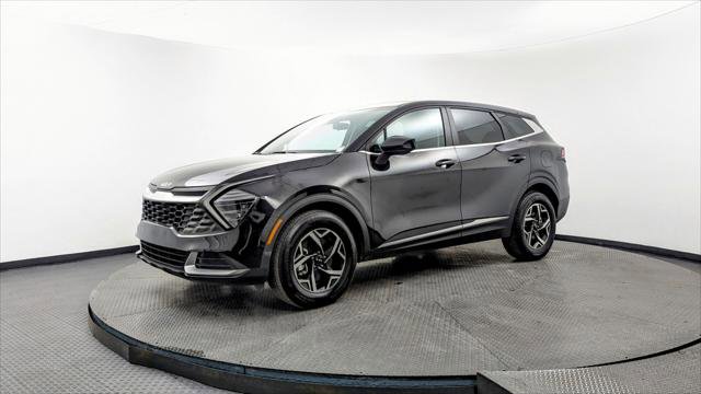 Used 2024 Kia Sportage LX image 2