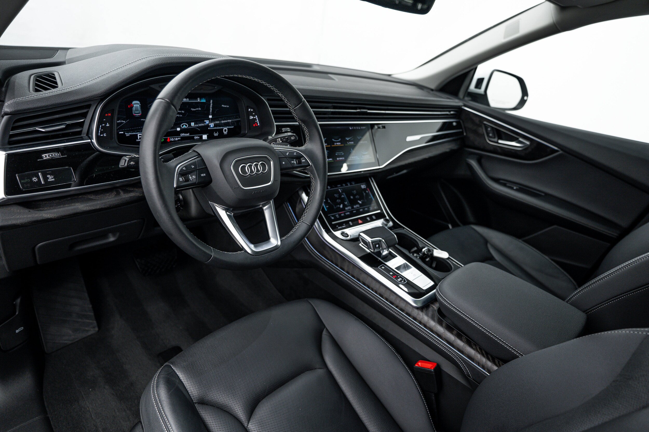 Certified 2023 Audi Q8 Prestige w/ Prestige Package AWD/4WD image 9