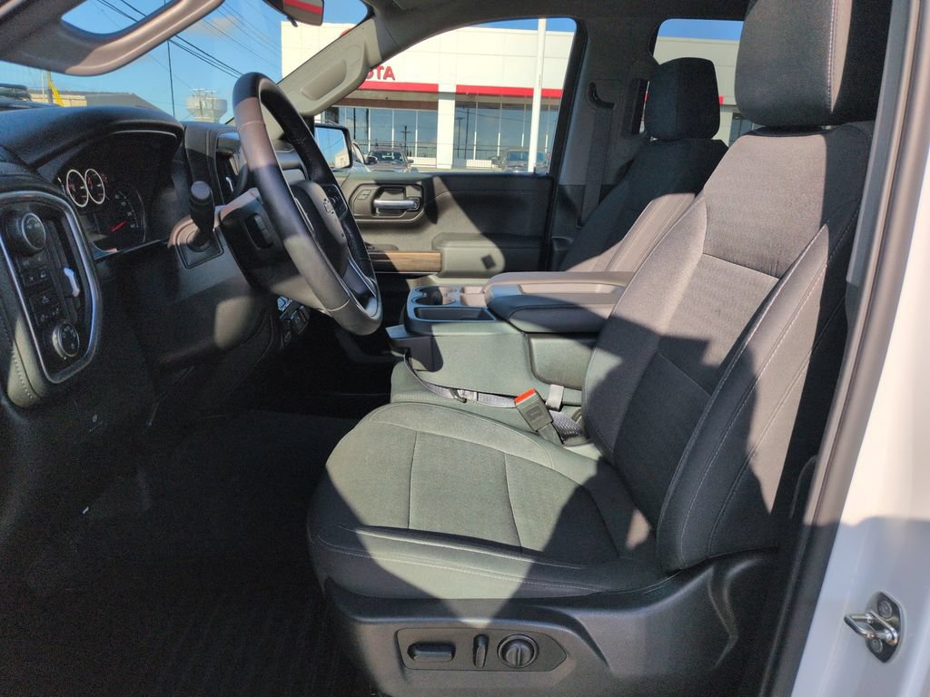 Used 2020 Chevrolet Silverado 1500 LT w/ All-Star Edition AWD/4WD image 9