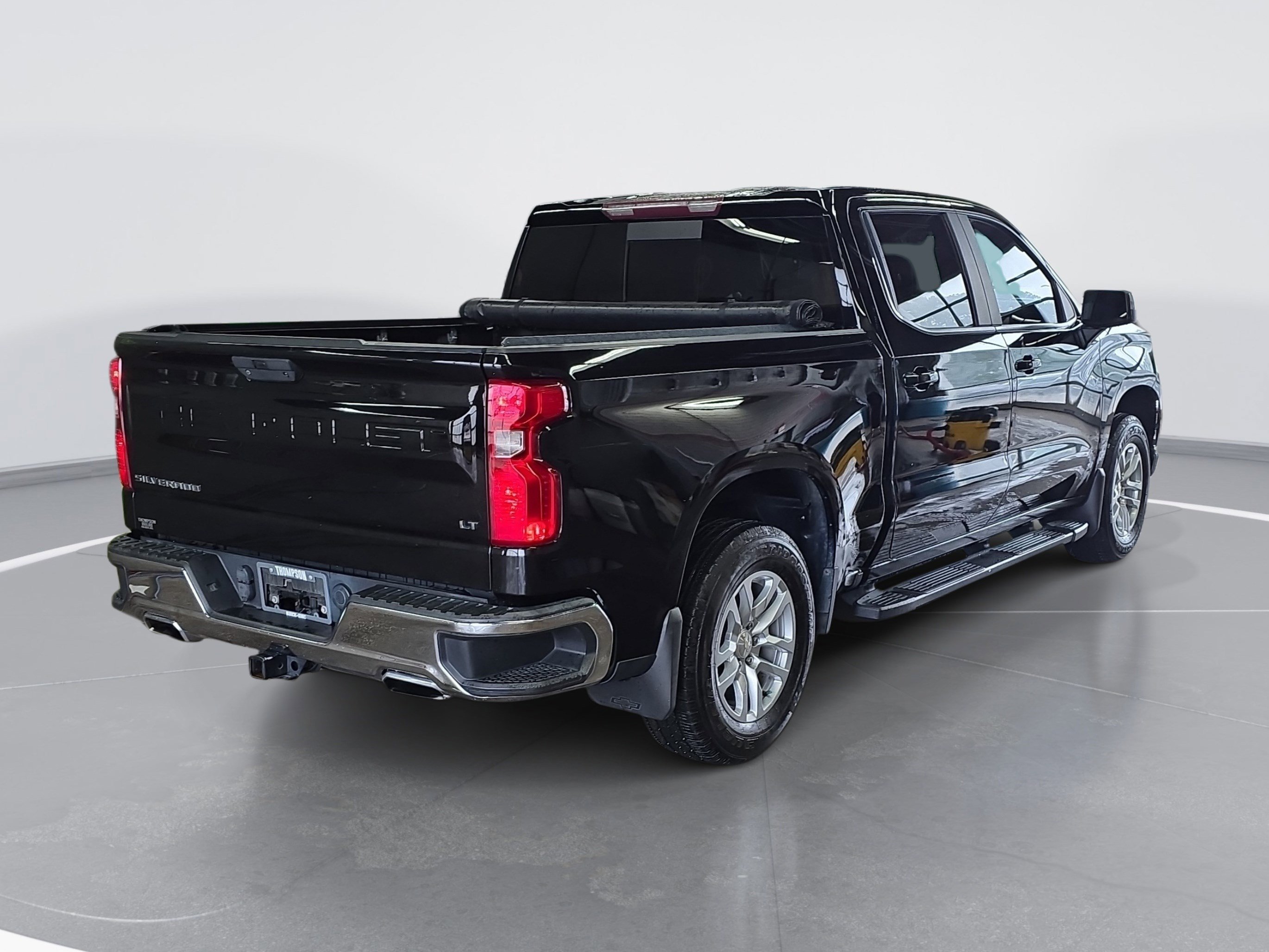 Used 2020 Chevrolet Silverado 1500 LT w/ All-Star Edition AWD/4WD image 3