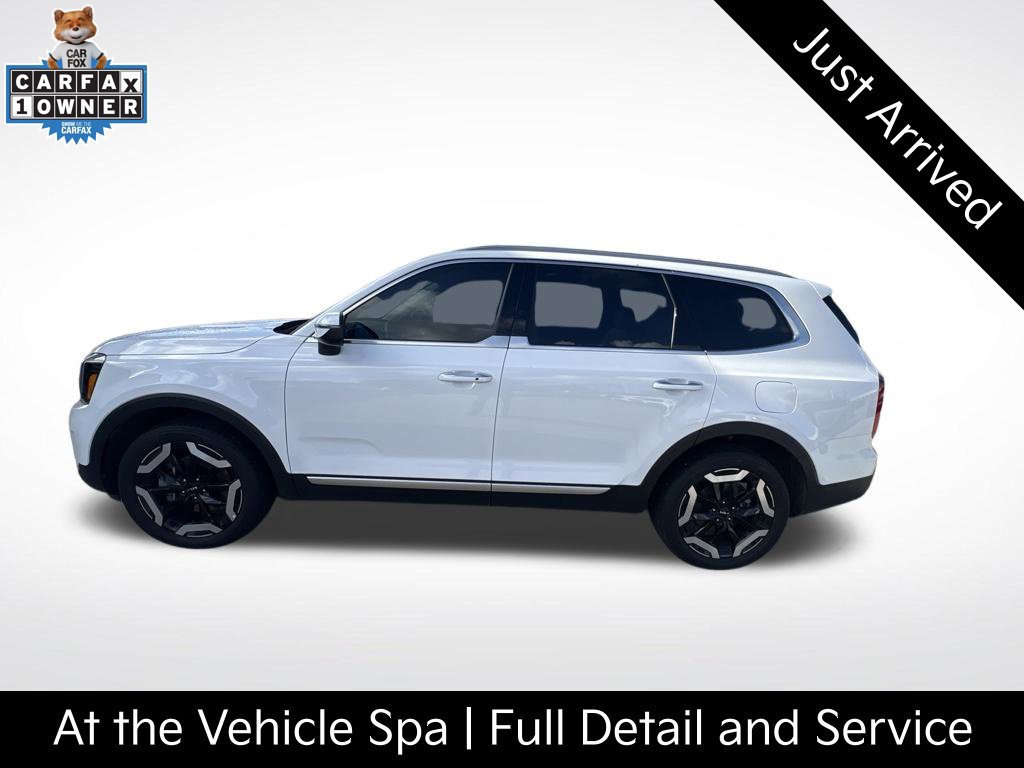 Certified 2025 Kia Telluride S